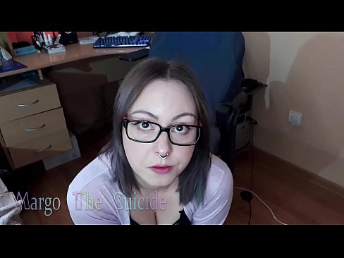 ❤️ Сэксуальная дзяўчына ў акулярах глыбока адсмоктвае фалаімітатар на камеру Порна відэа у порна be.yh9n.top ❌❤